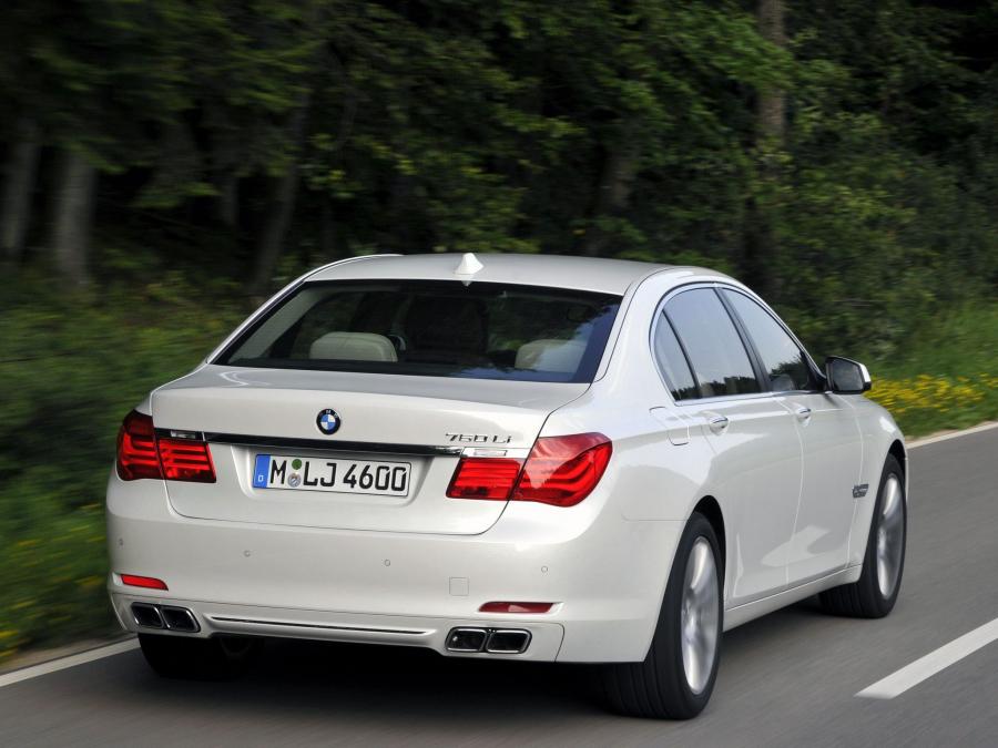  BMW 760Li 2009 года  (фото 9 из 16)